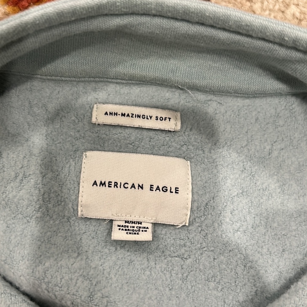 American Eagle | Medium - image 2